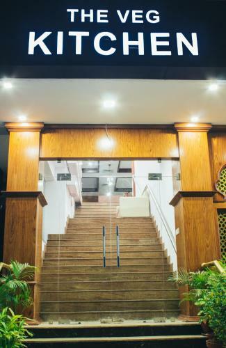 Ambaari Hotel