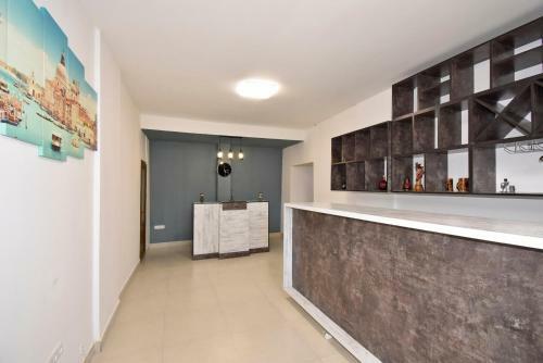 Hostel Asma In Small Center