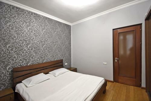 Apartamento Byuzand7 New Building In Republic Square