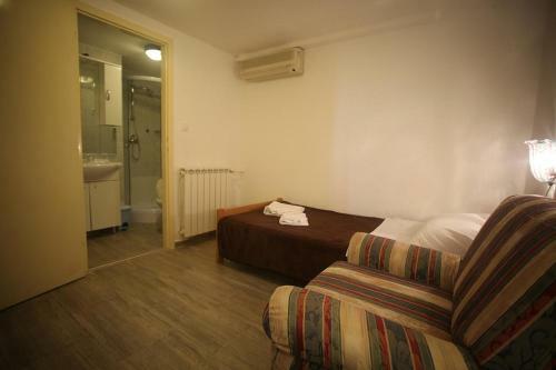 Hostal Twin Room Zadar - Diklo 16023h