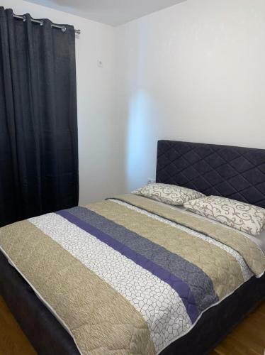 Ms Apartment