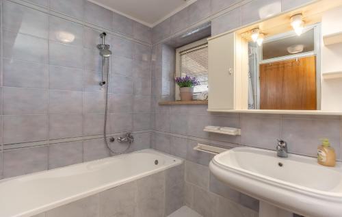 Apartamento Rina B4