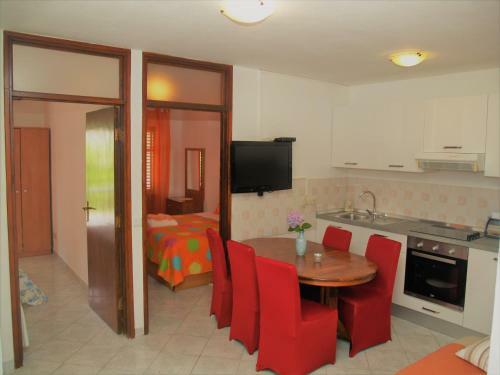 Ljilja Apartments