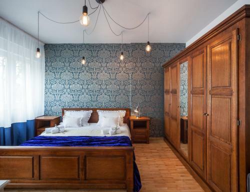 Blue Pearl Apartment