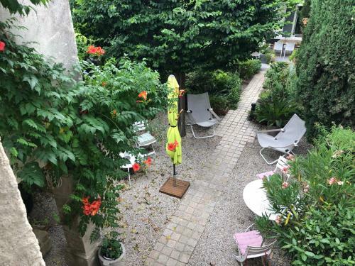 G�te de Charme Au Calme - Avignon � 5 Minutes