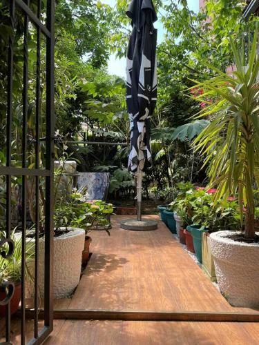 Garden Apartment