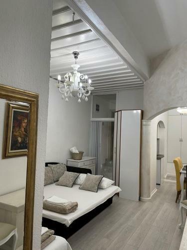 Garden Apartment