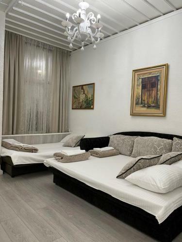 Garden Apartment