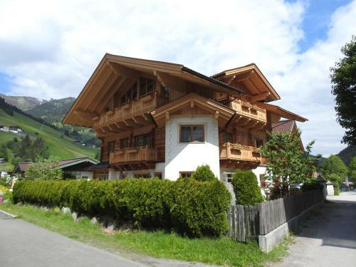 Apartamento Blockhaus Ganschitter