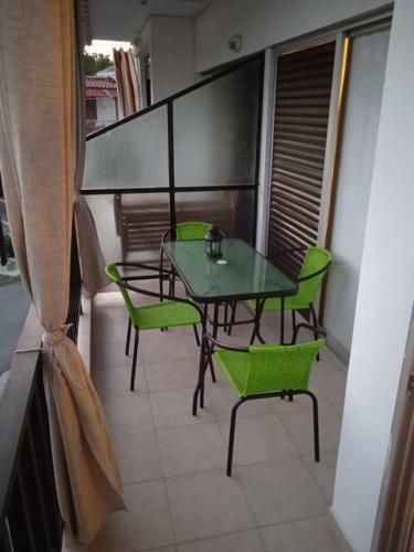 Popi' S Apartment 50 Metres From The Sea!