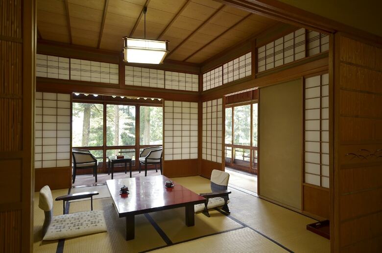 Yunoshimakan