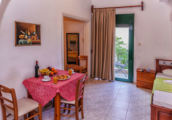 Erofili Apartments