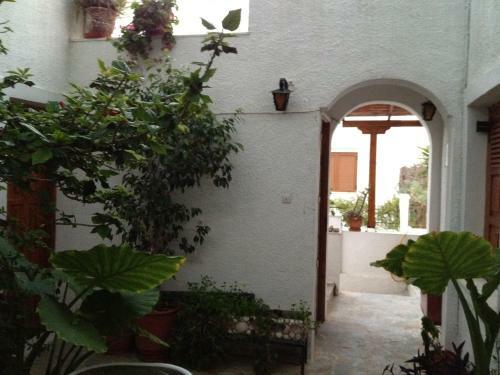 Hostal Pantazis Studios
