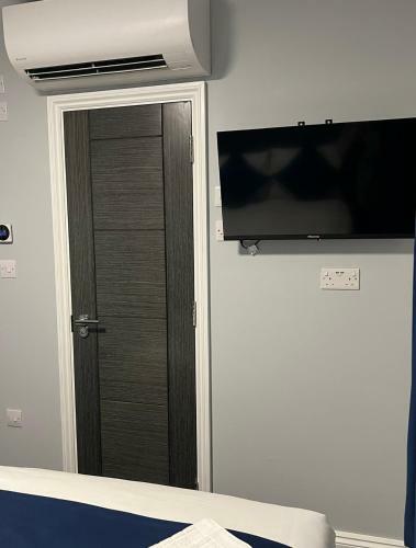 Blue Sapphire Hotel