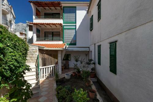 Apartments Carmen