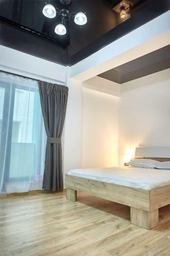 Zoom Apartment
