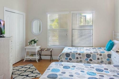 Lakefront By Seascape Resort