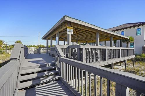 Live It Well By Five Star Properties