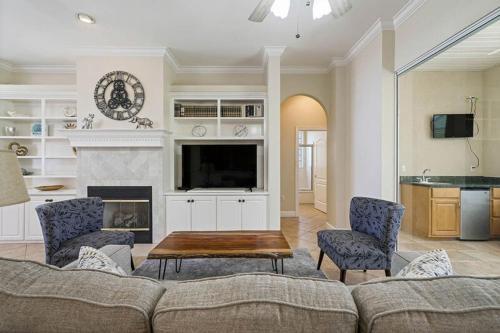 Sunce Of Destiny By Bliss Beach Rentals
