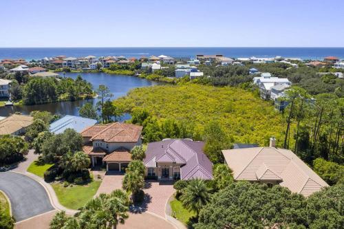 Sunce Of Destiny By Bliss Beach Rentals