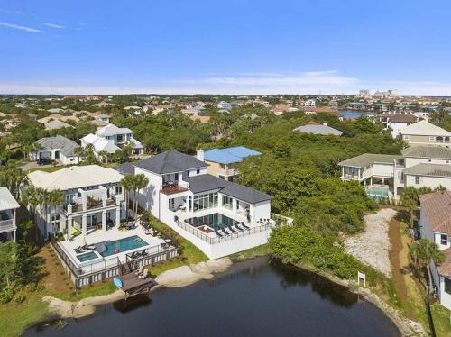 Modern Paradise By Five Star Properties