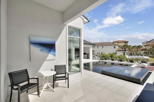 Modern Paradise By Five Star Properties