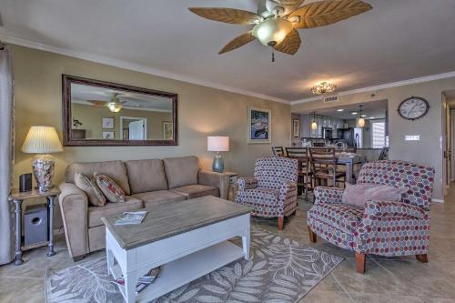 Apartamento 11th-floor Condo With View, 1 Block To Dining!