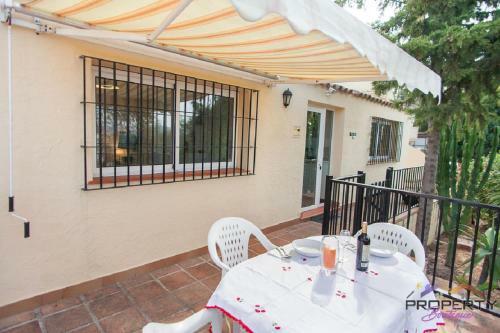 Casa Sierra - Private Holiday Cottage In Malaga