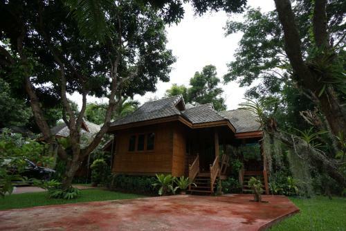 Hotel Romsak Lanna Resort Chiang Mai