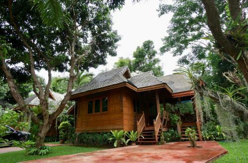 Hotel Romsak Lanna Resort Chiang Mai