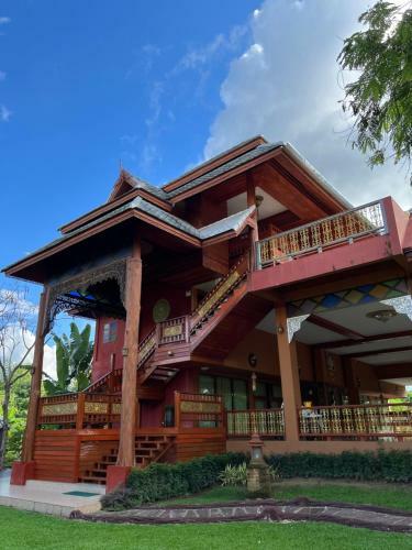 Hotel Romsak Lanna Resort Chiang Mai