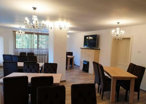 Hostal Pensiunea Regal
