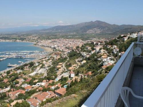 Apartamento Puig Rom 4b