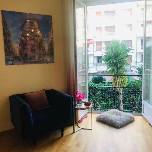Nice Apartment Roses & Ivy, Rue Du Congres