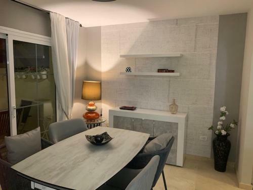 Seaside Luxurous Private 3 Bedroom Villa With Swimming Pool