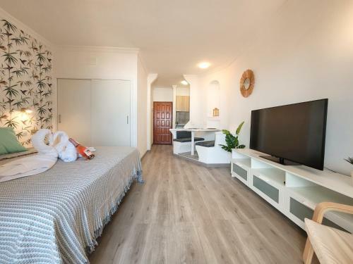 Apartamento Spacious Studio With Sea View In Paraiso Del Sur