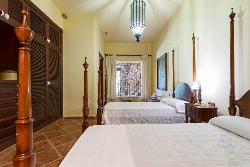 Villa Casa Flores Con Piscina Interior Climatizada