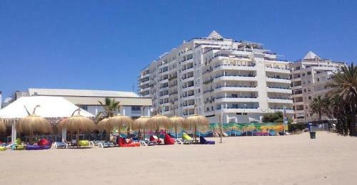 Apartamento First Beach Line