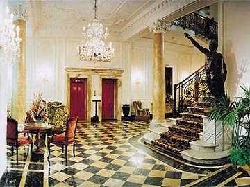 Hotel Regina Baglioni