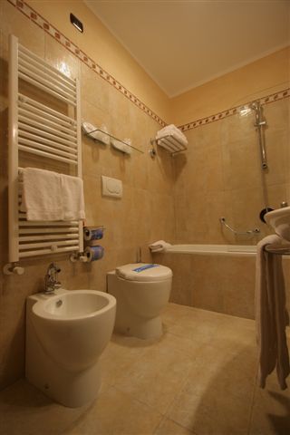 Hotel Athena