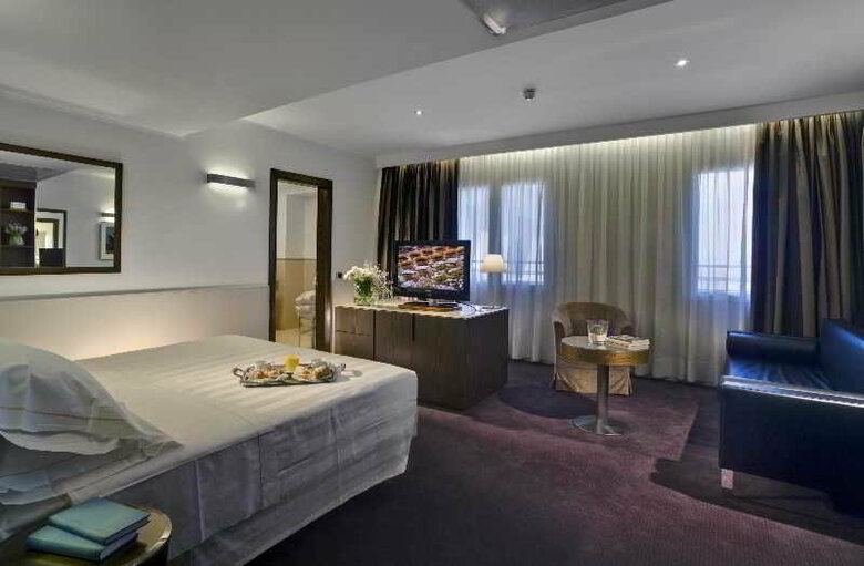 Hotel Plaza