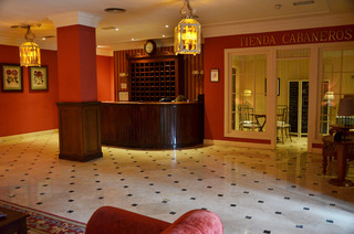 Hotel Parque Caba�eros
