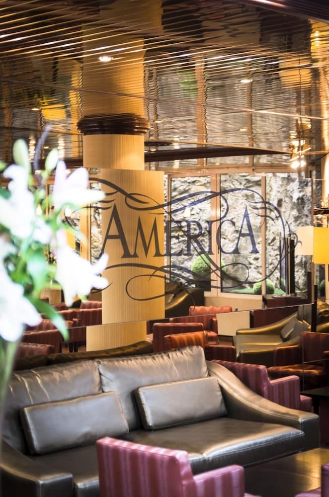 Hotel America