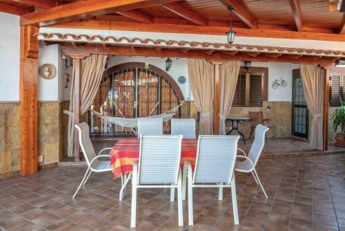 Villa Vacation Home In Agaete Terrace Bbq