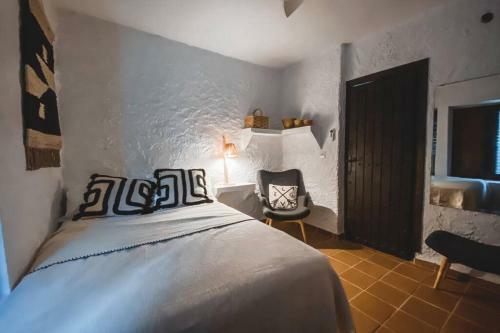 Casa Nomad Es Su Hogar M�gico En Agua Amarga