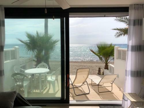 Apartamento Bungalow de Lujo A Pie de Playa En Aguadulce