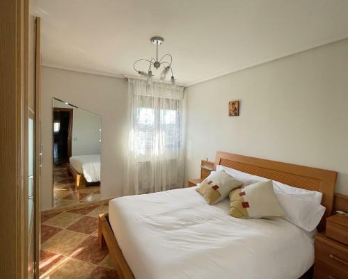 Apartamento C�modo Alojamiento En Alba de Tormes