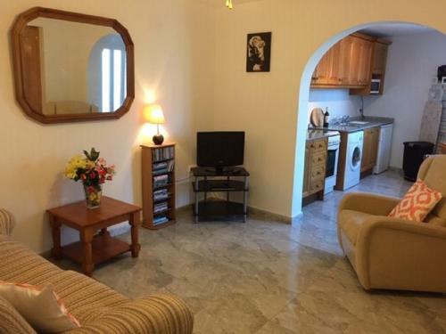 One Bed Apartment Overlooking Jalon Valley, Costa Blanca
