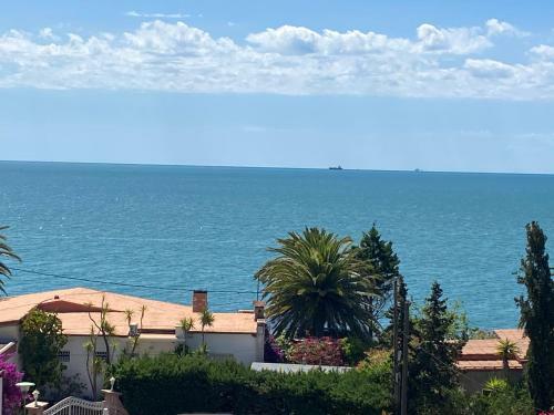 Merida. Apartamento Con Piscina Delante Del Mar
