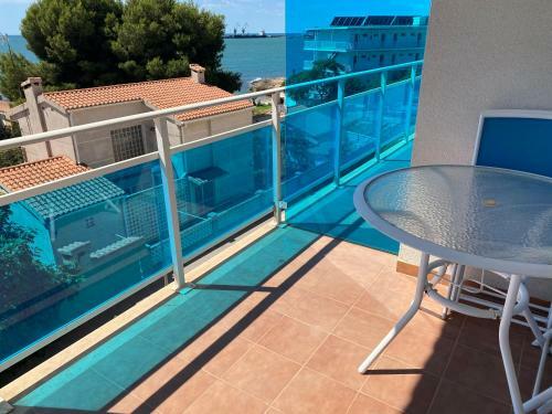 Merida. Apartamento Con Piscina Delante Del Mar